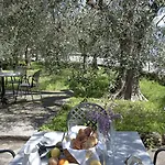 Hotel Pra De La Fam & Tignale