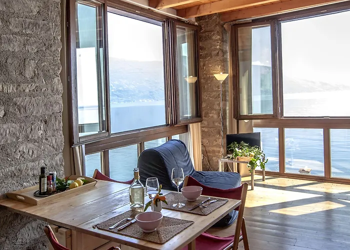 Prà De La Fam Hotel 4*