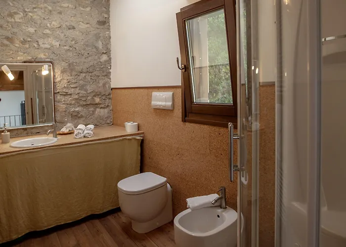 Hotel Prà De La Fam Tignale