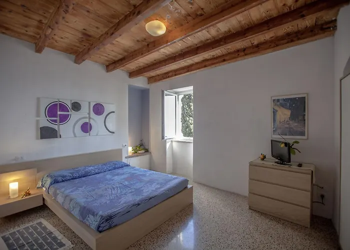 Prà De La Fam Hotel 4*