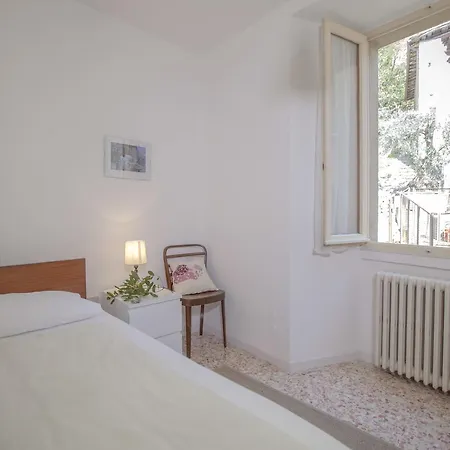 Bed & Breakfast Pra De La Fam